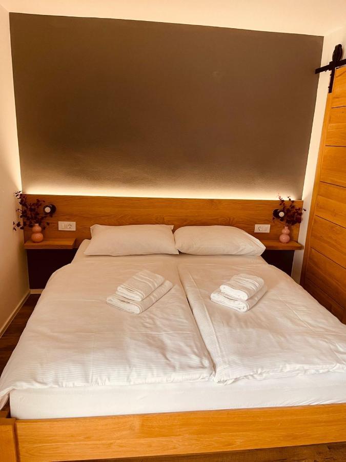 Pjagodic Hotel Cerklje - 5Min To Airport 서클리예나고렌스켐 외부 사진
