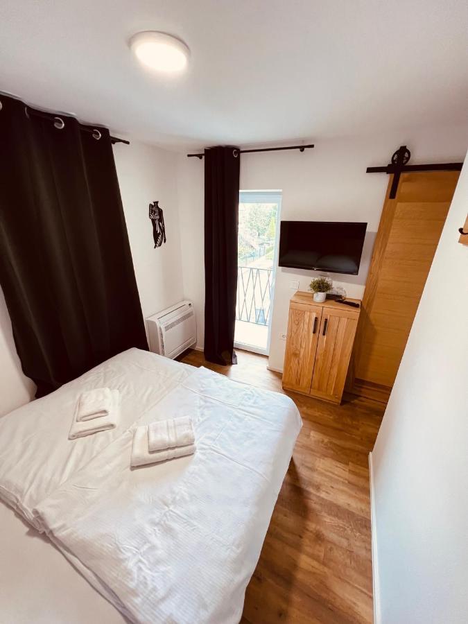 Pjagodic Hotel Cerklje - 5Min To Airport 서클리예나고렌스켐 외부 사진