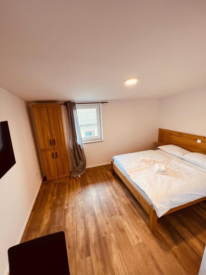 Pjagodic Hotel Cerklje - 5Min To Airport 서클리예나고렌스켐 외부 사진